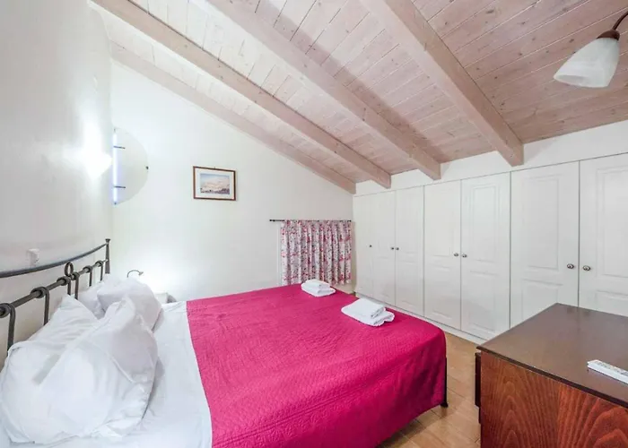 Villa Pitteri Paralía Almirú