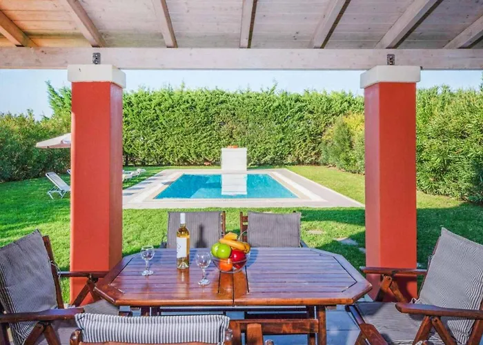 Pitteri Villa *